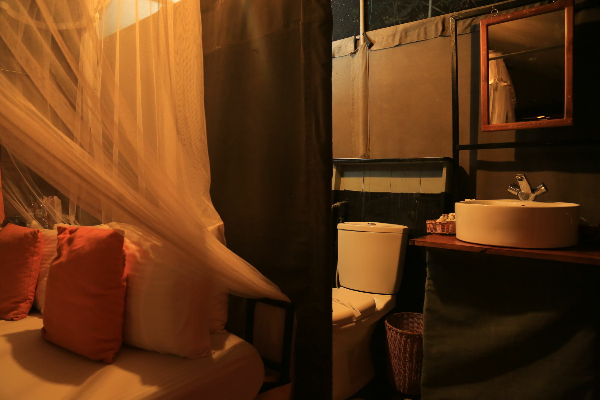 Mahoora Tented Safari Camp אודוואלאווה מראה חיצוני תמונה